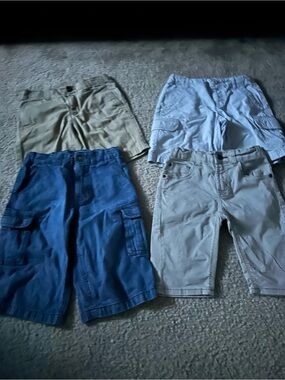 Mixed Boys' Cargo Shorts -size 8